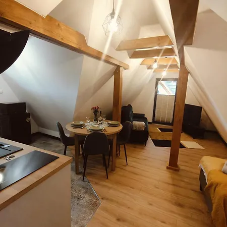 Apartmán 52 *