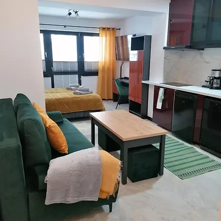 Apartment 52